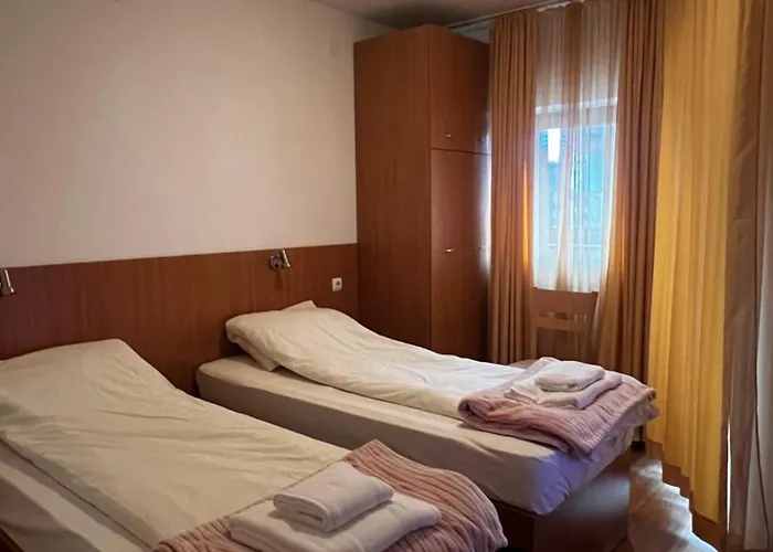 Lucky Star Next To The Lift With Free Parking * 반스코