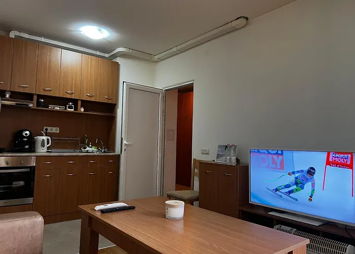 아파트 Lucky Star Next To The Lift With Free Parking *